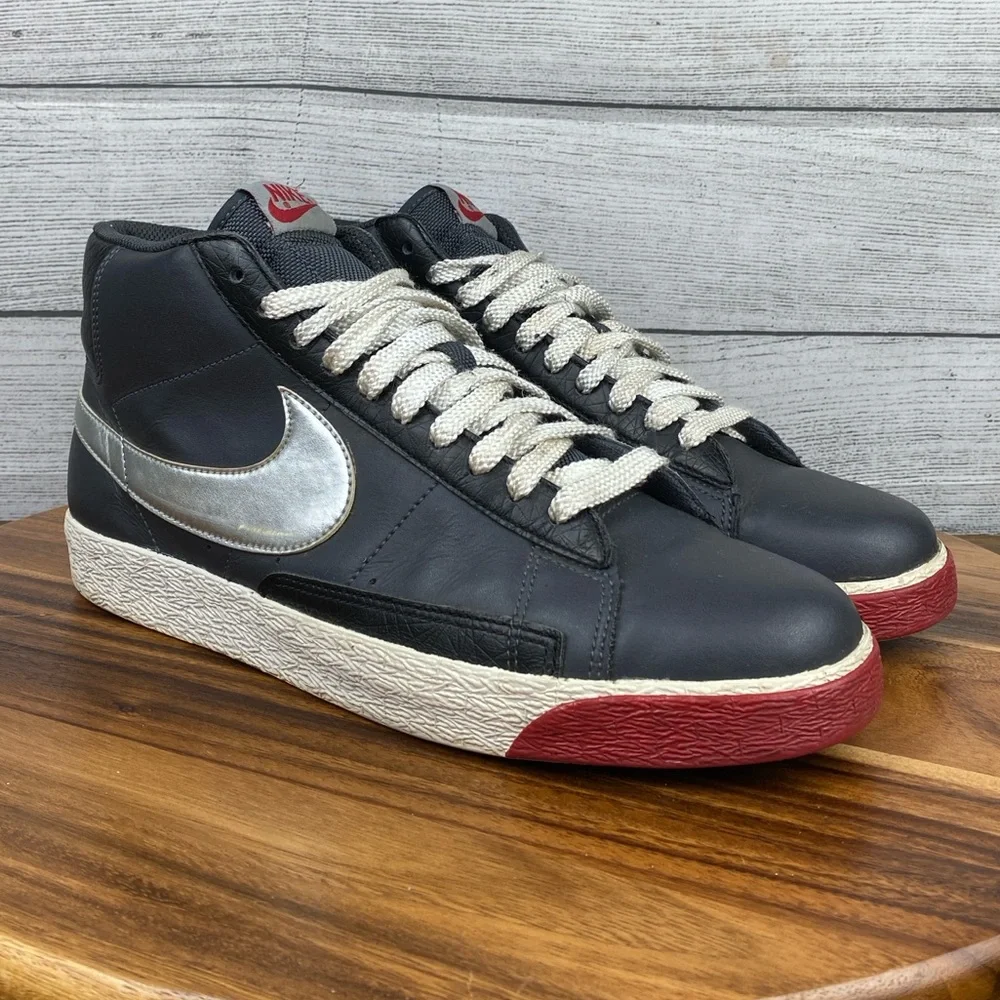 Y2K Nike Blazer High Anthracite Silver Red Sneaker 315877-001 Men Shoe Size 10.5